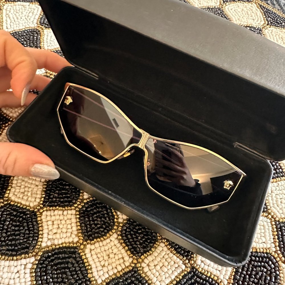 Versace Gold Trim Black/Violet lens VE2205 sunglasses